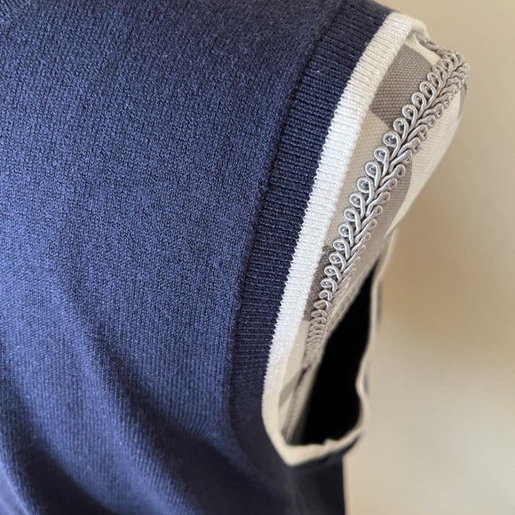 Ann Taylor Sleeveless Sweater - Picture 5 of 6